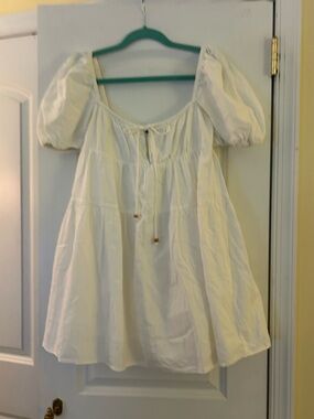 ZARA White Puff Sleeve Peasant Dress